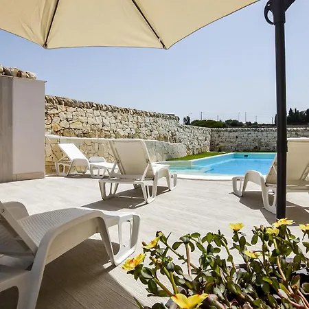 Beautiful In With House Sea View Holiday home